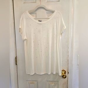 Vocal NWOT Womens White Top With Bling